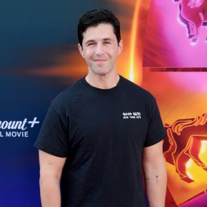 Josh Peck Pokes Fun At Himself For Losing Weight Naturally Before the Ozempic Trend 789