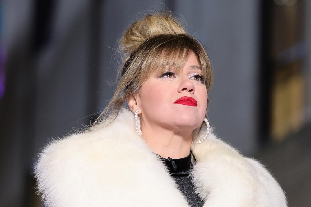 Kelly Clarkson Says 1 American Idol Producer Wasnt a Fan of Hers for This Reason
