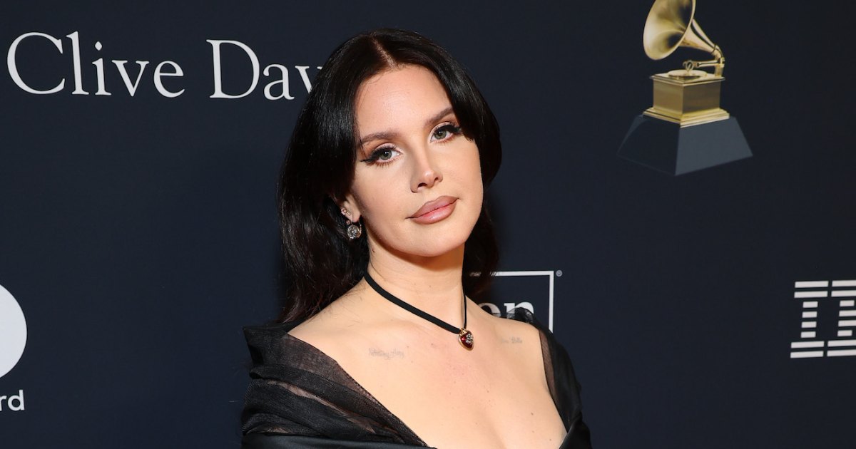 Lana Del Rey Grammy's Lana Del Rey Bij De Vleugel Van Producenten
