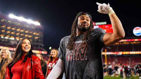 Pregnant Bachelor Alum Sydney Warner Is Waiting to Travel to Super Bowl Fred Warner