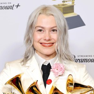 Promo Phoebe Bridgers Tells Former Grammys CEO Neil Portnow to Rot in Piss