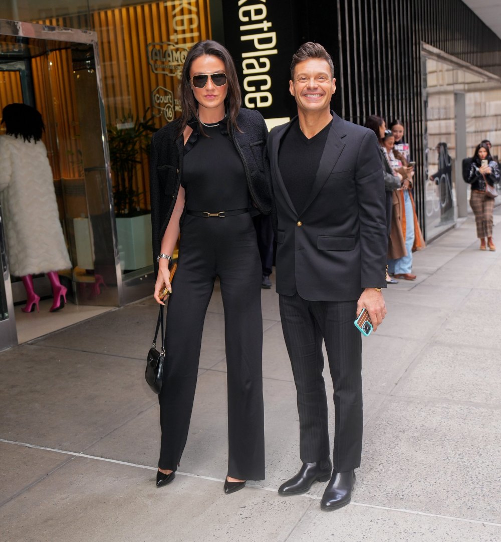 Ryan Seacrest and Girlfriend Aubrey Paige Have a Matching Moment at NYFW