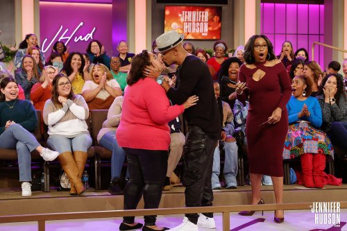 Criminal Minds Shemar Moore Kisses Fan During Talk Show Appearance Criminal Minds Shemar Moore Kisses Fan During Talk Show Appearance