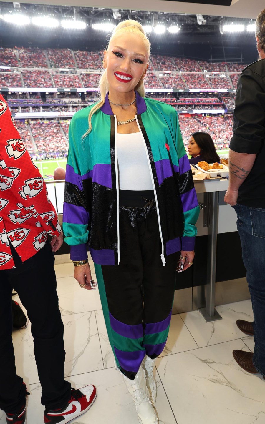 The Best Fashion at the 2024 Super Bowl 079 Gwen Stefani