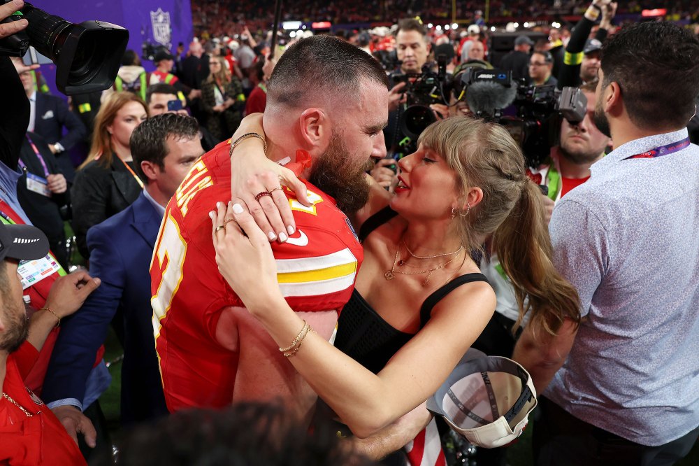 Travis Kelce Celebrates Super Bowl LVIII Win by Kissing Taylor Swift 2