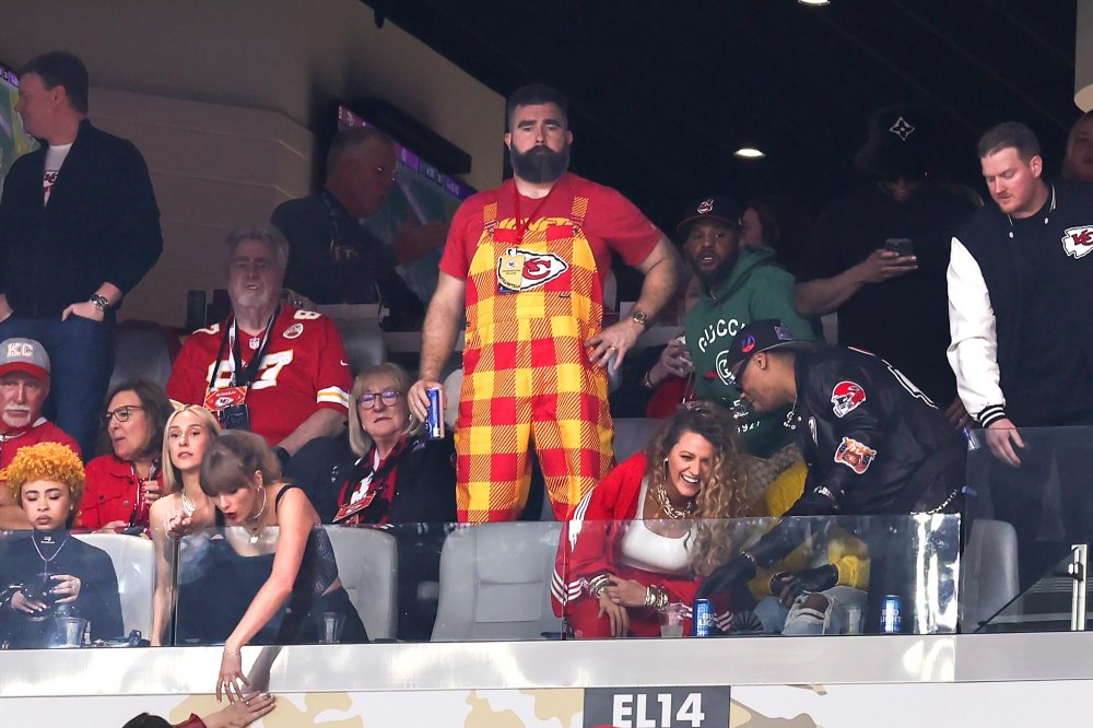 Travis Kelce and Jason Kelce Share Their Thoughts on Kylie Kelce and Donna Kelce’s Super Bowl LVIII Outfits