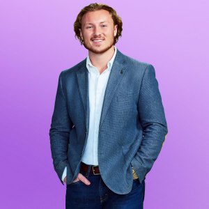 Love Is Blinds Johnny Says He and Amy Were Both Uninformed About Contraceptives Before Pregnancy Talks