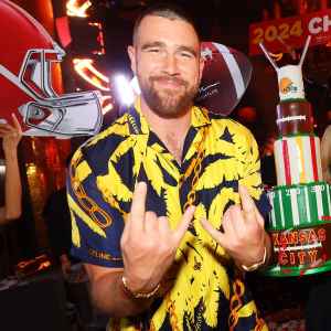 Travis Kelce Dances to Taylor Swifts Love Story at Las Vegas Boys Weekend With Patrick Mahomes