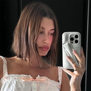 hailey-bieber-glow-drops