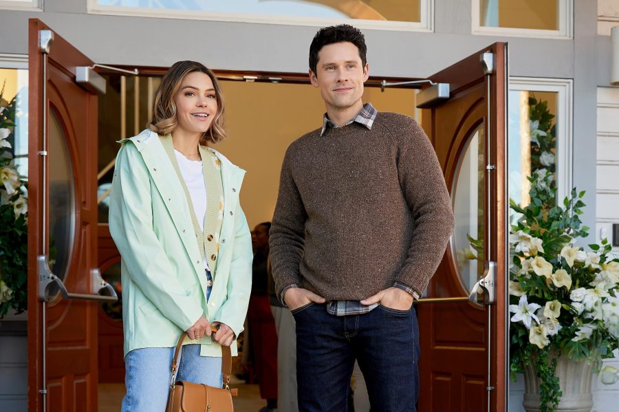 Aimee Teegarden Recalls Wonderful Reunion With Friday Night Lights Zach Gilford and Scott Porter