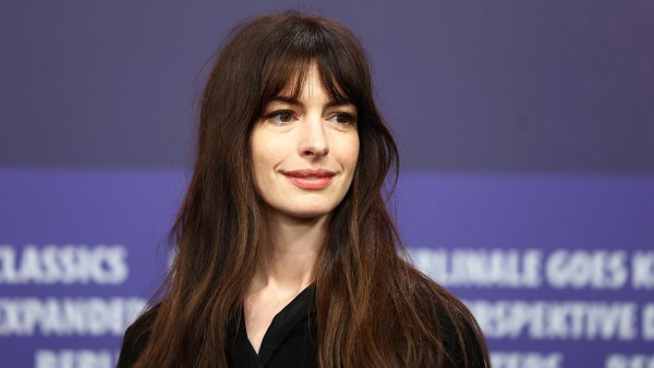 Anne Hathaway Reveals She Had a Miscarriage While Playing a Pregnant Character in Off Broadway Play