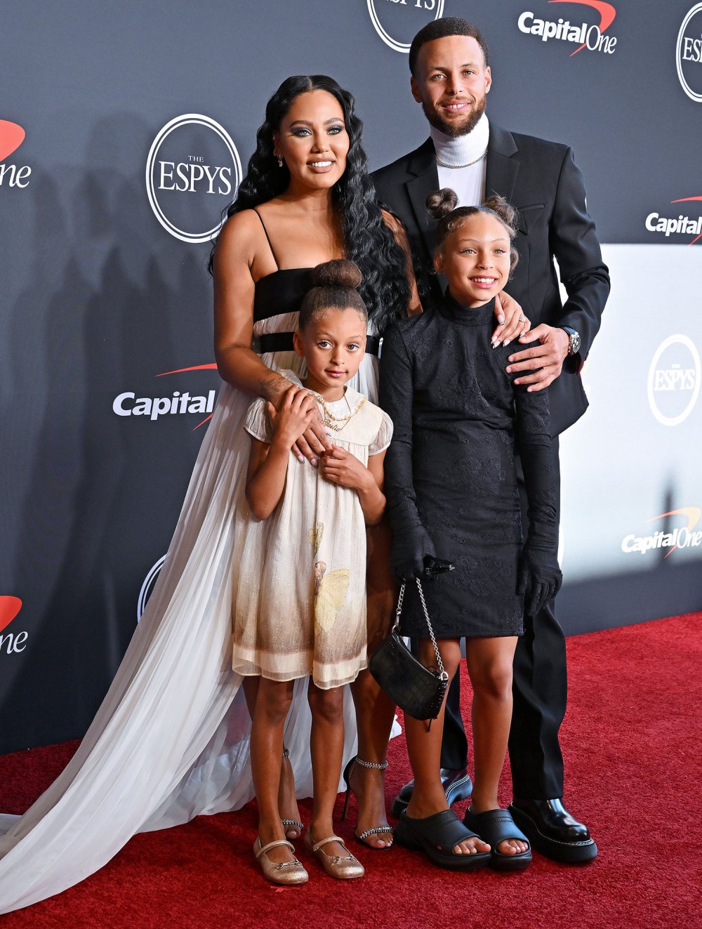 Ayesha Curry Confirms Baby N. 4 With Stephen Curry Will Be Their Last 2
