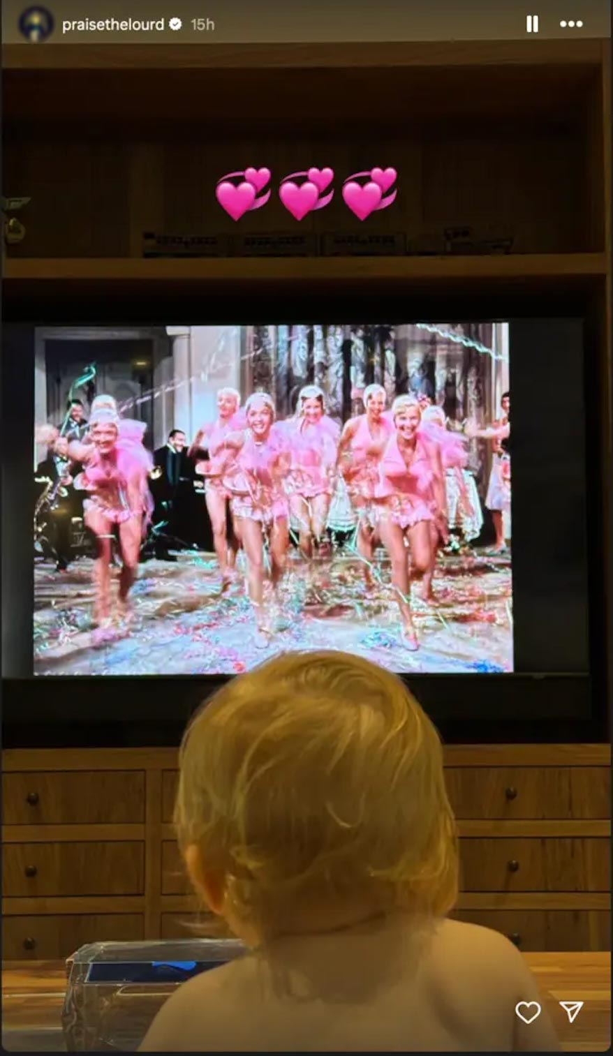 Billie Lourd Adorably Introduces Her Son to Late Grandma Debbie Reynolds Film Singing in the Rain