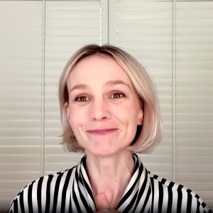 Carey Mulligan Shows Off Low Key Parent Teacher Conference Glam