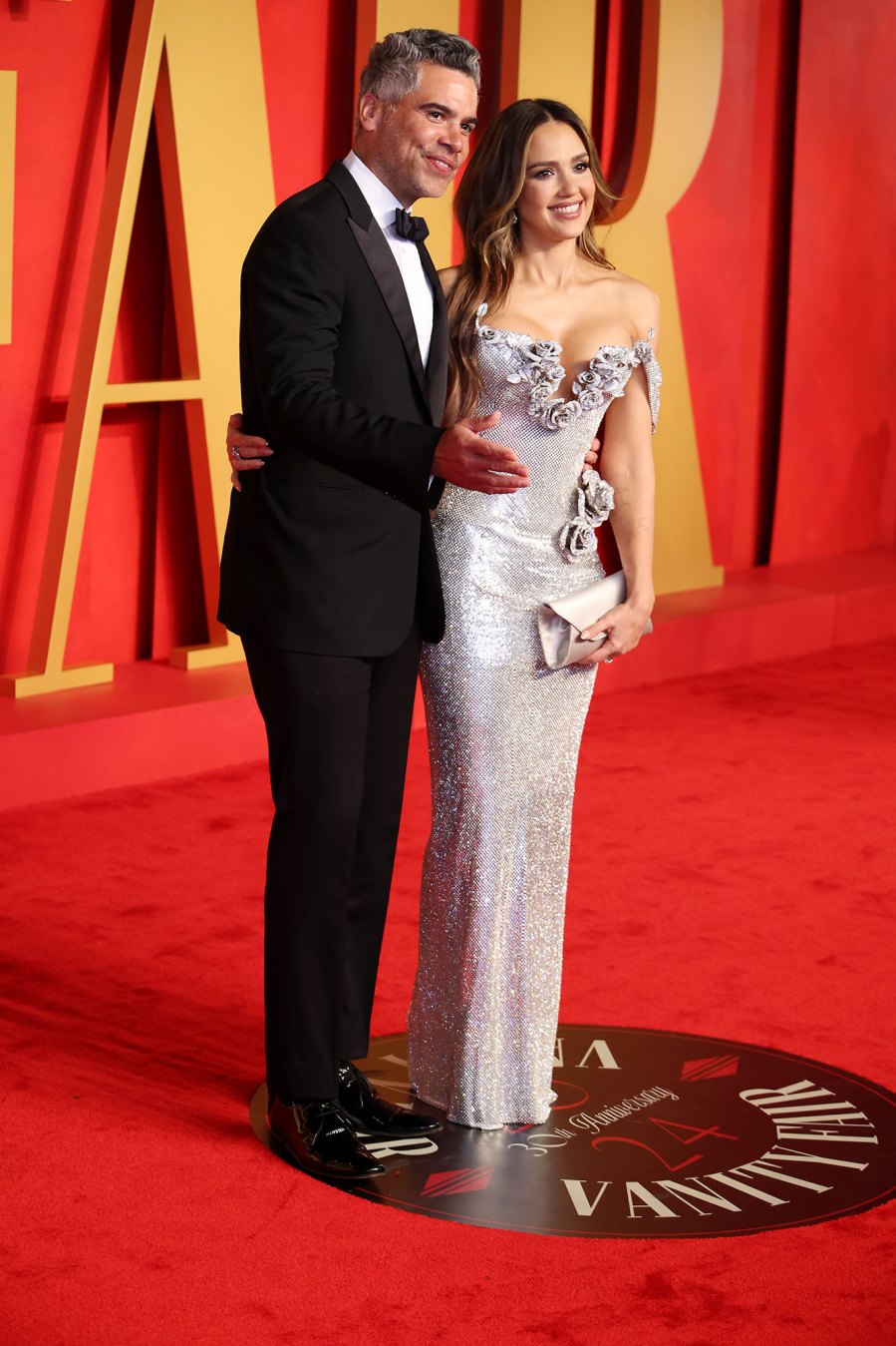 Cash Warren and Jessica Alba Vanity Fair 2024 Oscar Party Was Perfect Celeb Couple Date Night