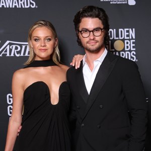 Chase Stokes Doesnt Think He Oversharing Kelsea Ballerini Relationship