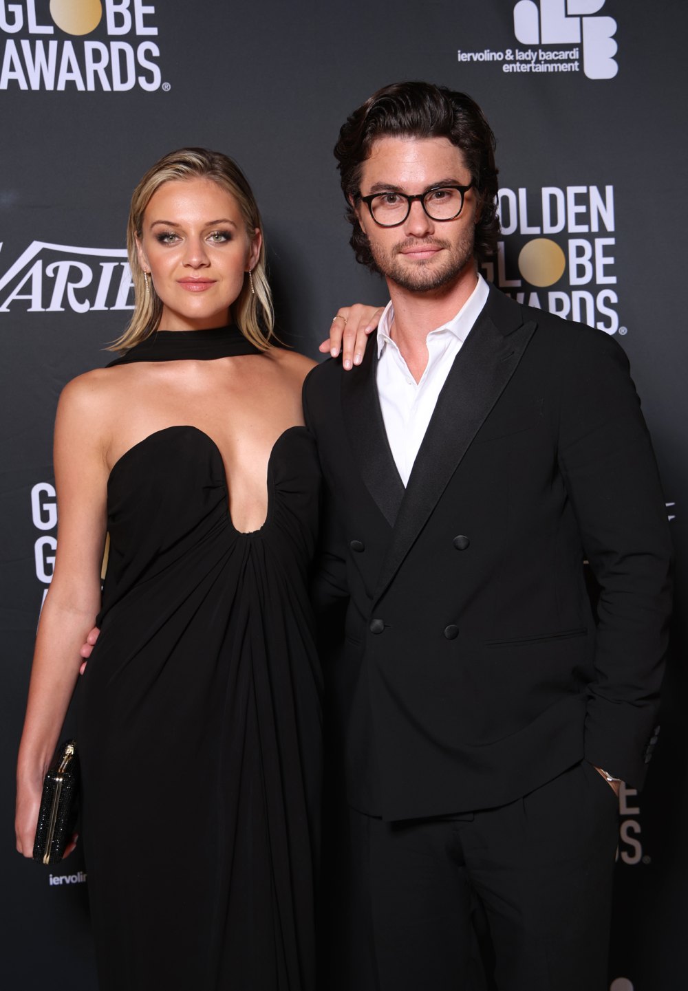 Chase Stokes Doesnt Think He Oversharing Kelsea Ballerini Relationship