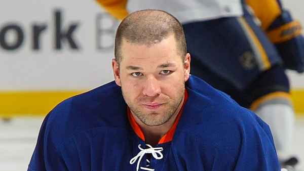 Chris Simon, Former NHL Journeyman and Stanley Cup Champion, Dead at 52