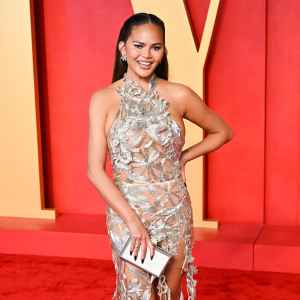 Chrissy Teigen Boob Scars