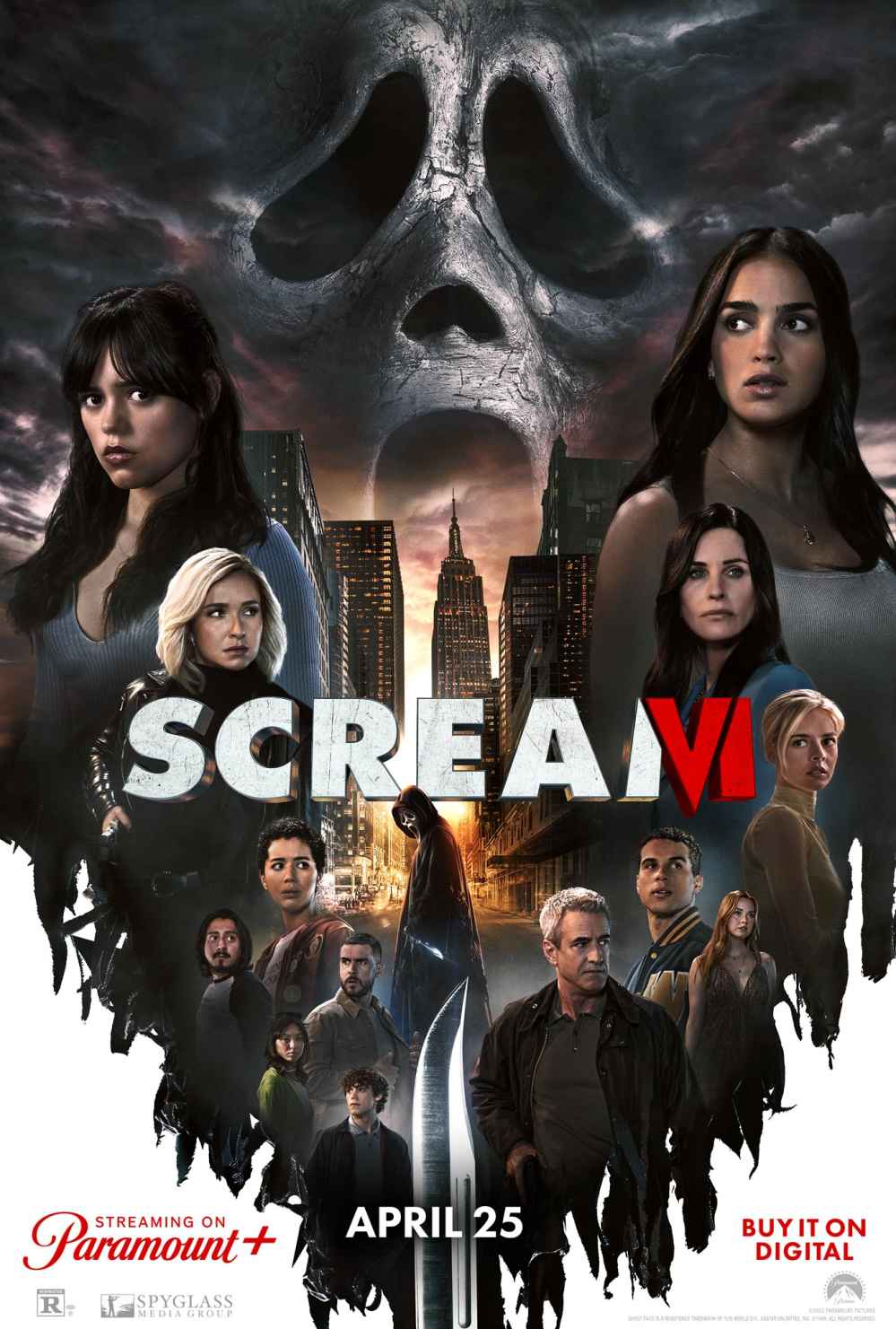 Courtney Cox Is In Talks to Follow Neve Campbell in Return to Scream Franchise