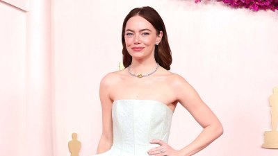 Every outfit Emma Stone has worn to the Oscars over the years