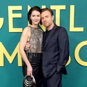 Ewan McGregor Says He and Wife Mary Elizabeth Winstead Use an Intimacy Coordinator for Sex Scenes
