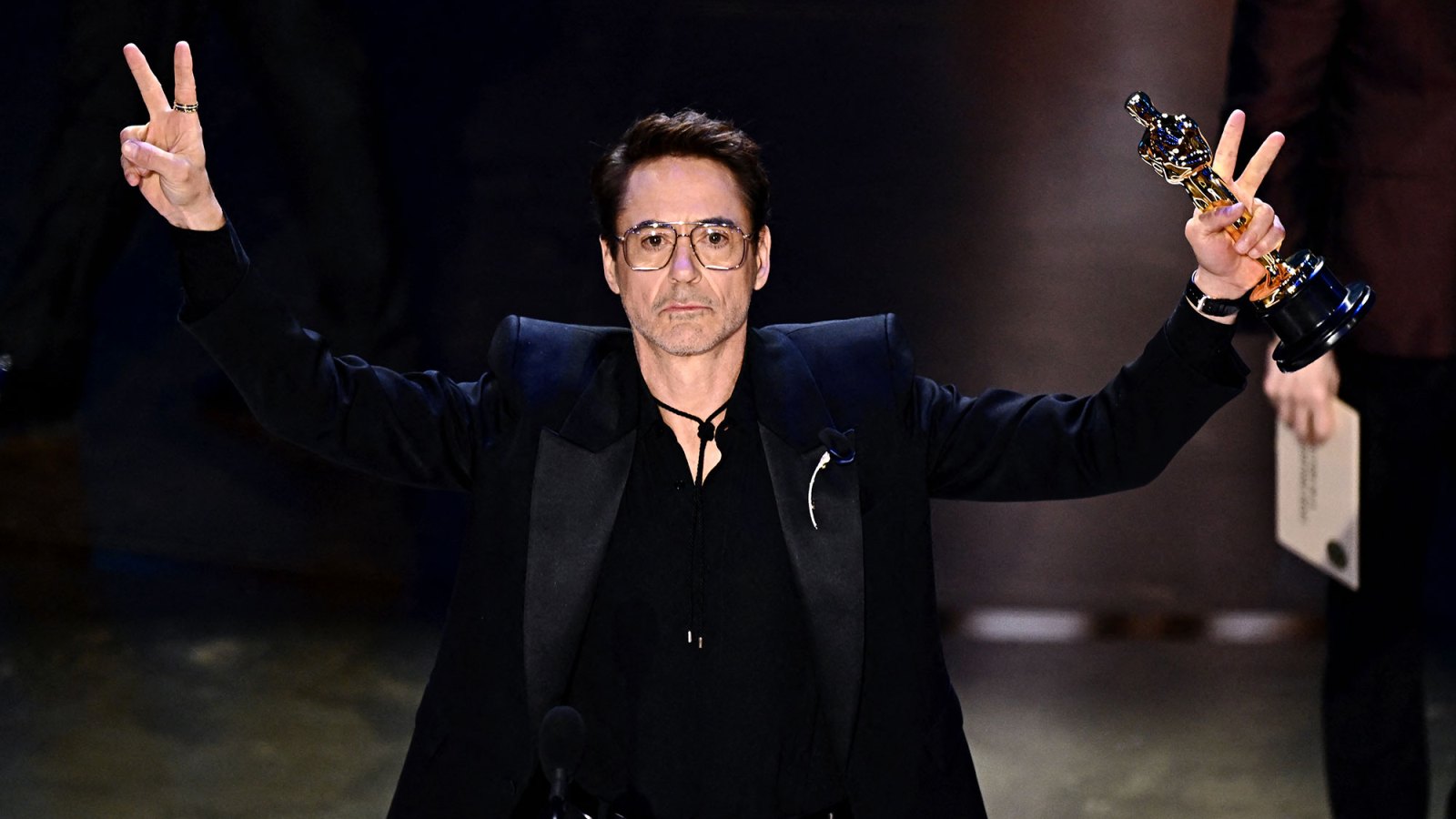Feature Robert Downey Jr Wins Best Actor in a Supporting Role