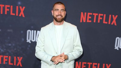 Feature Who Is Travis Kelce Friends With