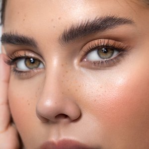 lashes
