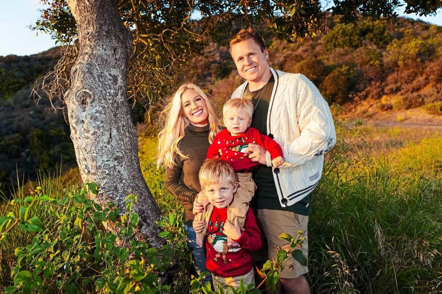 Heidi Montag and Spencer Pratt Christmas Card Gunner and Ryker Feature Heidi Montag Us Weekly Cover 2414
