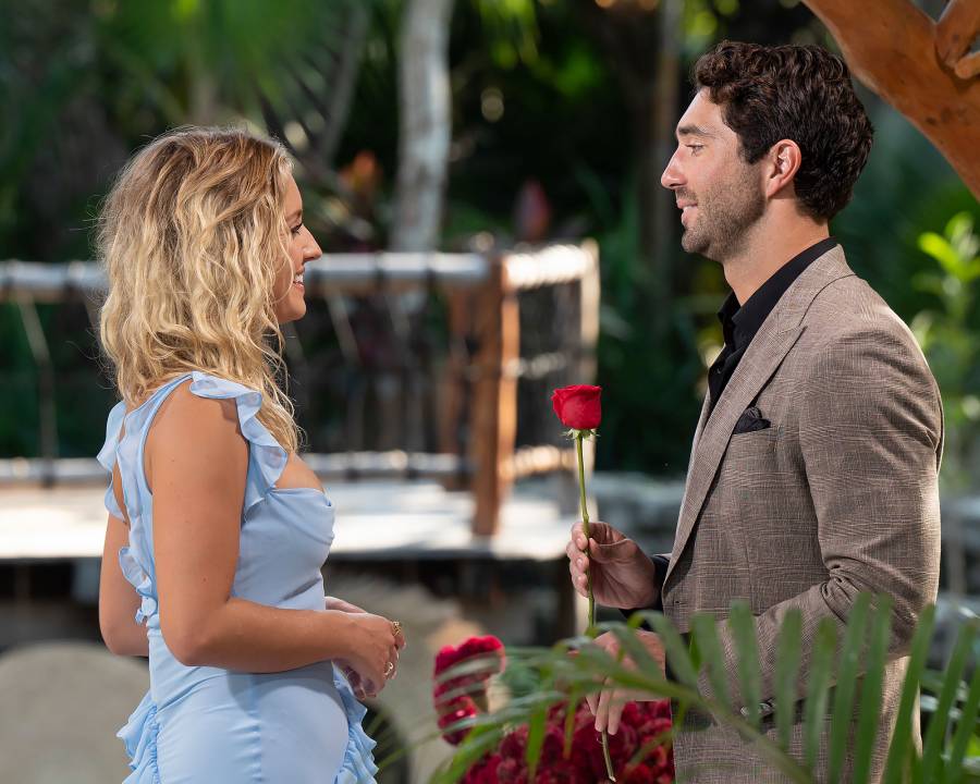 Joey's Shocking Bachelor Ending: Daisy, Kelsey Arrive Together - Us