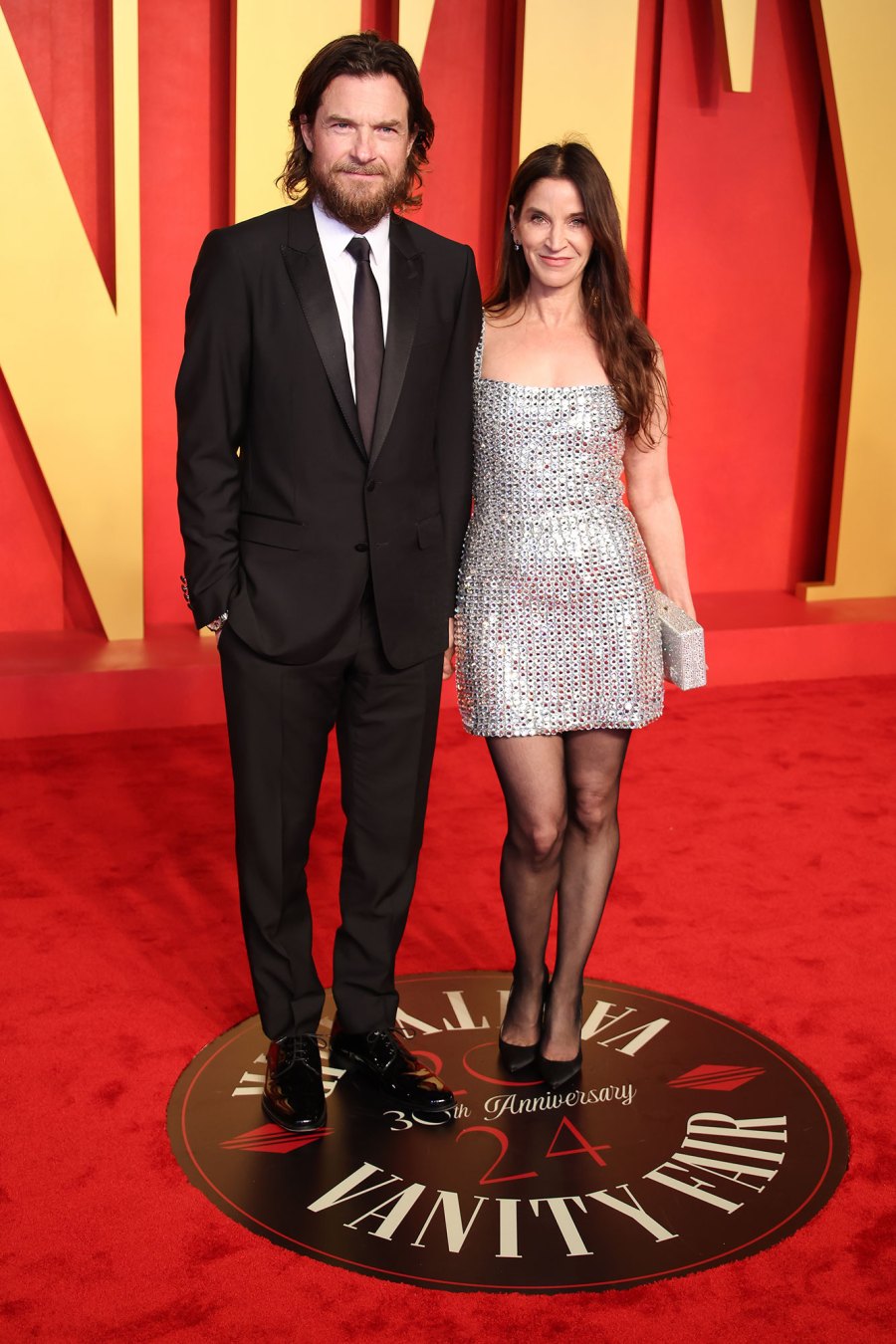 Jason Bateman and Amanda Anka Vanity Fair 2024 Oscar Party Was Perfect Celeb Couple Date Night
