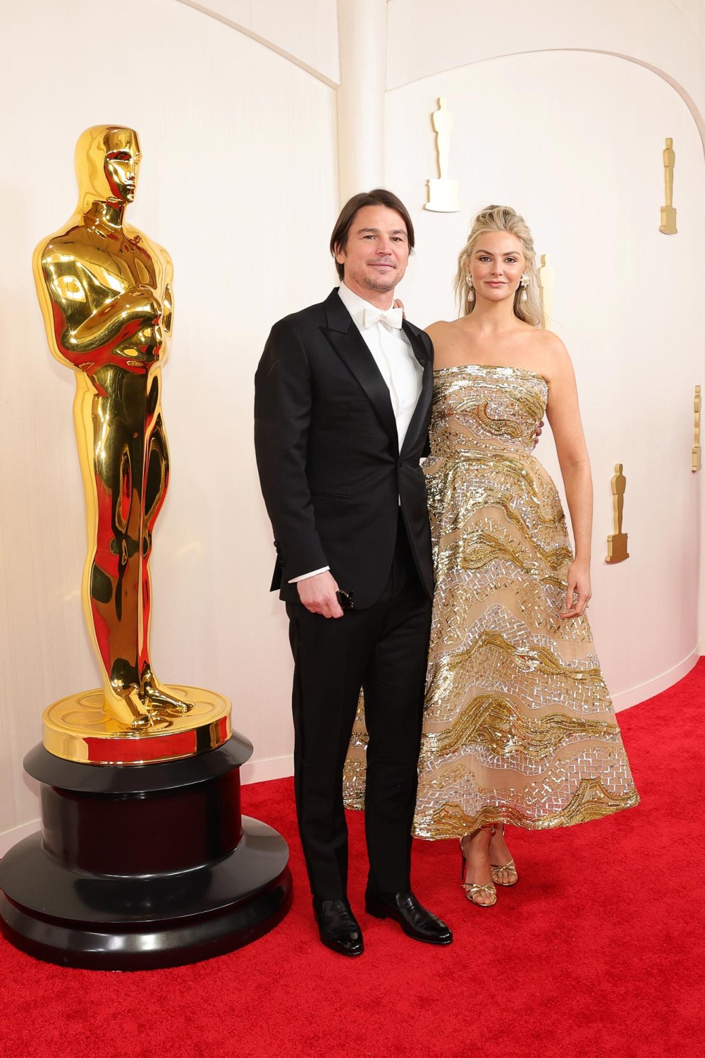 Josh Hartnett and Tamsin Egerton Make the 2024 Oscars Date Night With Loved Up Red Carpet Appearance