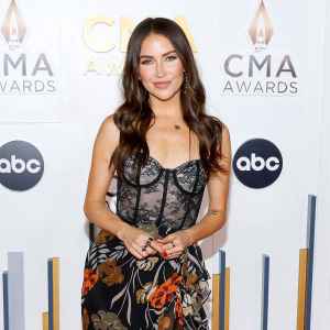 Kaitlyn Bristowe Reflects on Body Dysmorphia Ahead of Swimsuit Photoshoot 2
