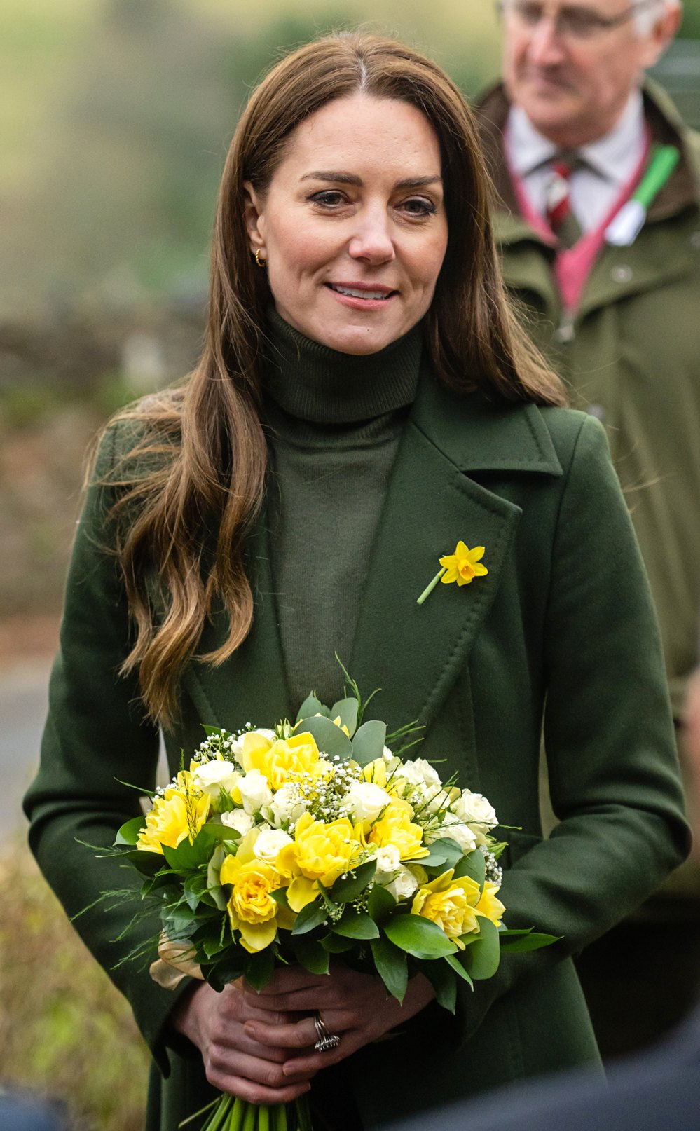 Kate Middleton Sat in Front of Daffodils in Cancer Announcement Seemingly Because of Its Symbolism