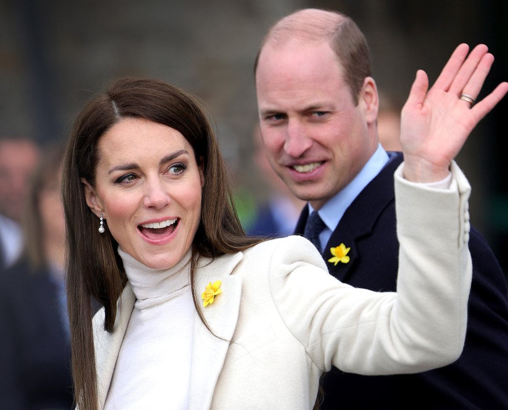 Kate Middleton Sat in Front of Daffodils in Cancer Announcement Seemingly Because of Its Symbolism