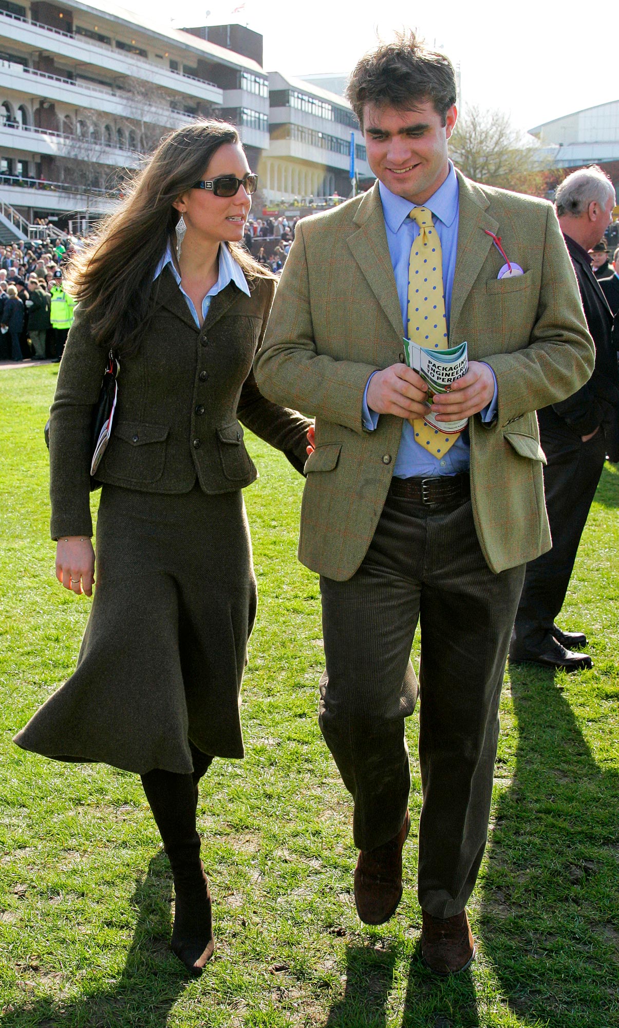Kate Middleton s Inner Circle Meet the Princess of Wales Closest Friends 415 Oliver Baker