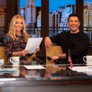 Kelly Ripa and Mark Consuelos Recall a Celebrity s Ruined Honeymoon
