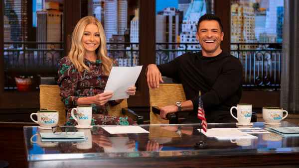 Kelly Ripa and Mark Consuelos Recall a Celebrity s Ruined Honeymoon