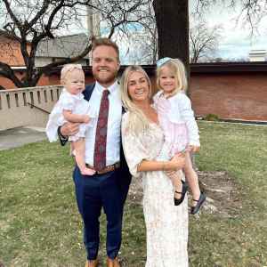Lindsay Arnold and family