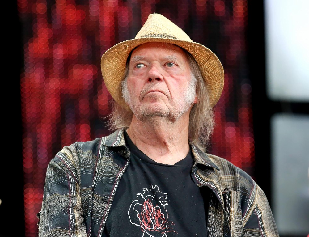 Neil Young Ends 2 Year Boycott With Spotify Over Joe Rogan Podcast Misinformation Claims