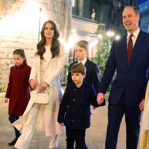 Prince William and Princess Kate s Sweetest Moments With Their Kids 419