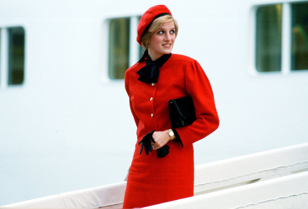 Princess Diana Brother Charles Spencer Shares Happy Throwback Photo as Kids in 1967 2