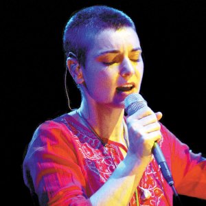 Promo Sinead O'Connor Estate Bars Donald Trump From Using Her Music at Campaign Rally