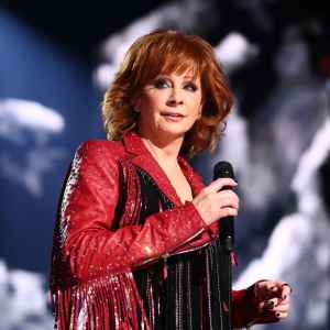 Reba McEntire Honors Late Bandmates on 33rd Anniversary of Fatal Plane Crash