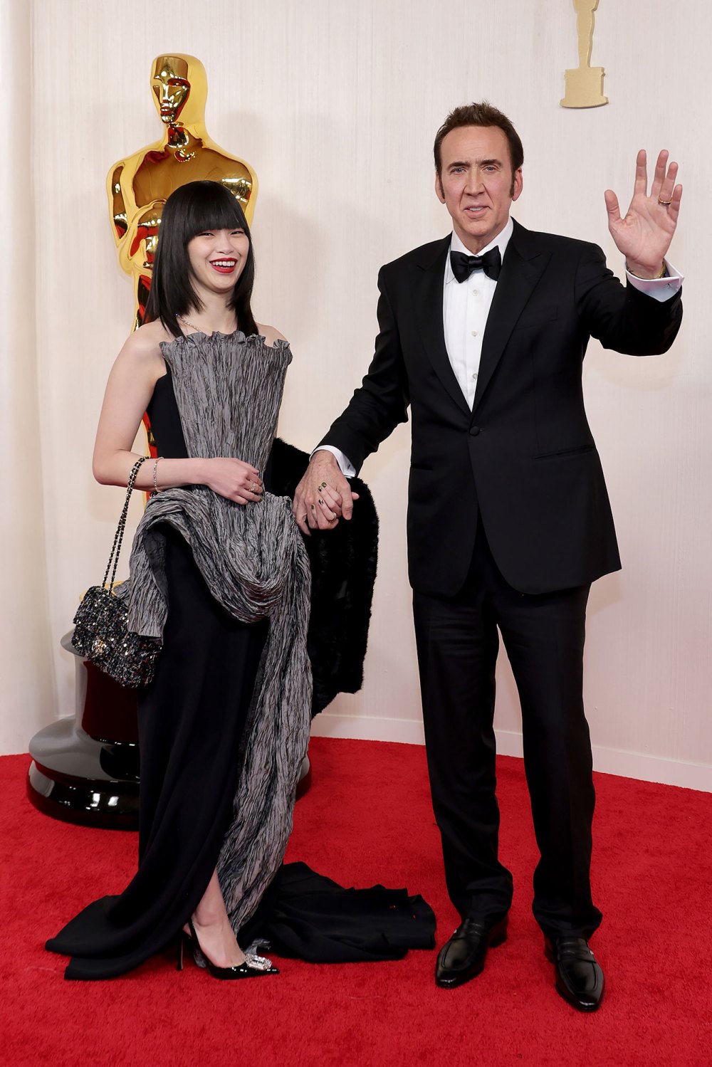 Riko Shibata en Nicolas Cage Dingen die je niet zag tijdens de Oscars van 2024