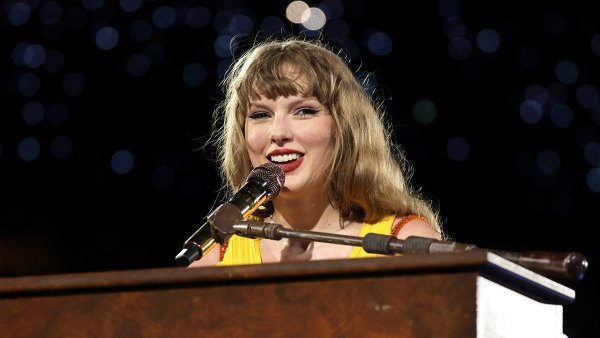 Taylor Swift Loves 'Thinking of New Things to Do' at Every 'Eras' Acoustic Section
