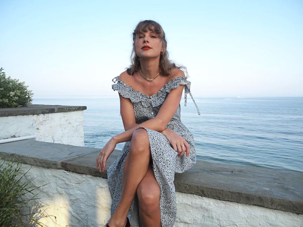 Taylor Swift&rsquo;s Vacations With Boyfriends Through the Years