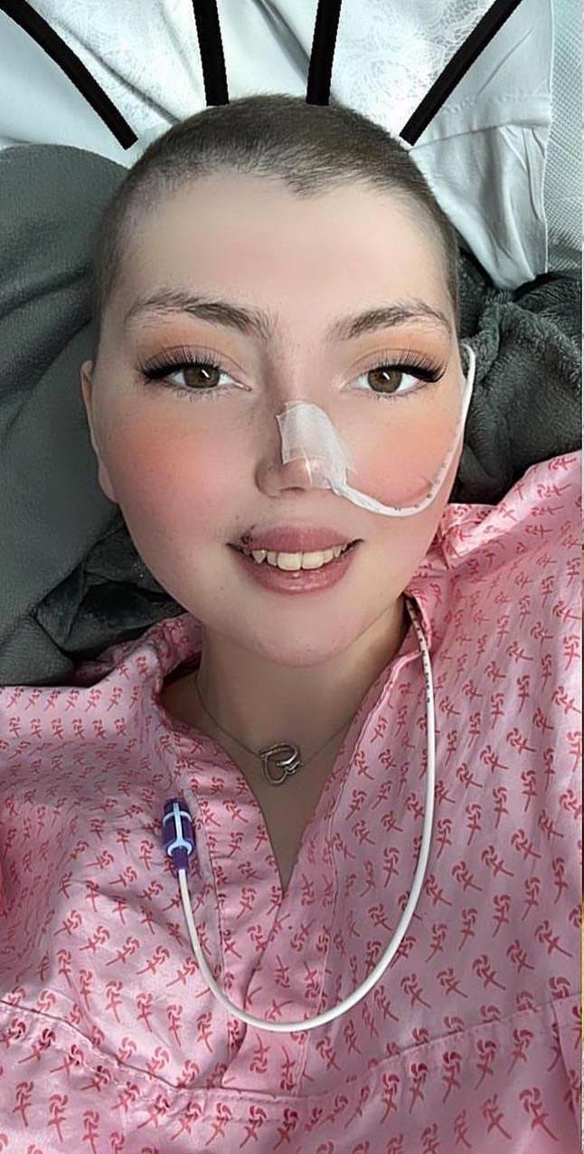 TikTok Star Leah Smith Dead at 22 After Battling Rare Bone Cancer for 4 Years 950