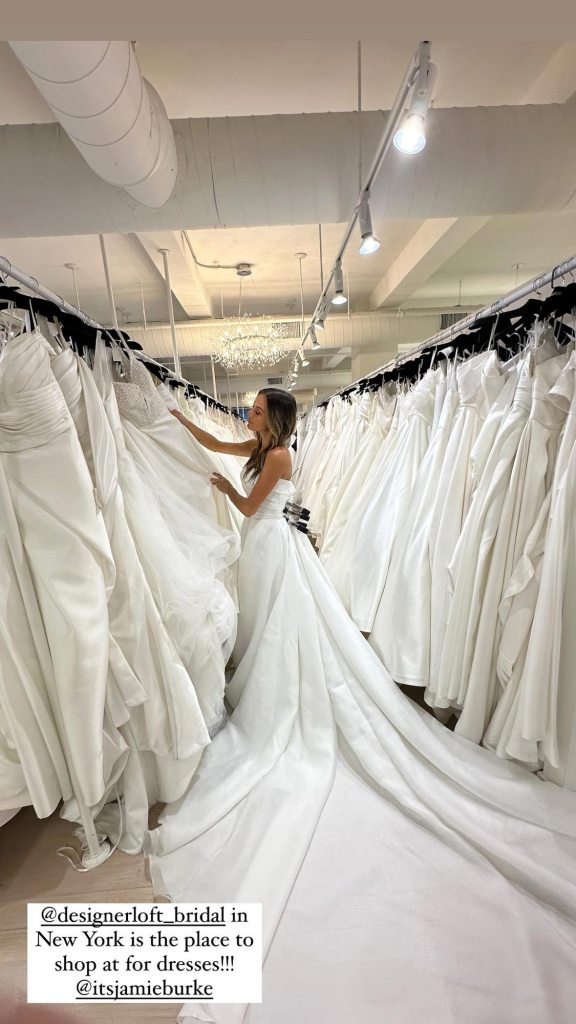 Jana Kramer Shares First Look at Her Wedding Dress Before Marrying Allan Russell